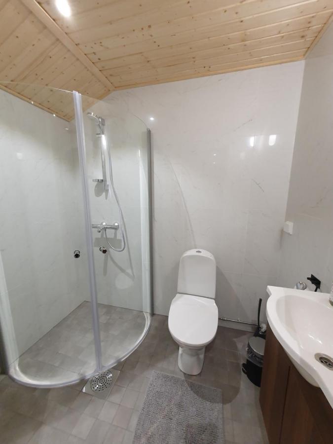 Vaere Holiday Home - Lakeside Relaxation Point Інарі Екстер'єр фото